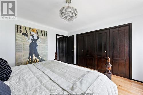 6725 Riverside Drive East, Windsor, ON - Indoor Photo Showing Bedroom