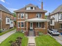 100 Balsam Avenue S, Hamilton, ON  - Outdoor With Facade 