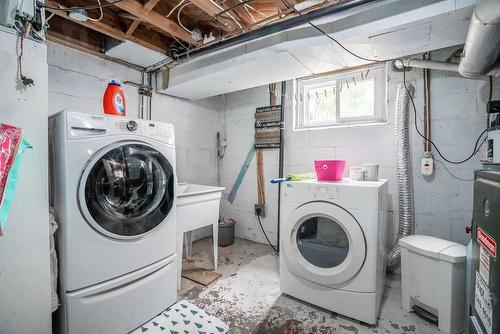 68 Cloverhill Road, Hamilton, ON - Indoor Photo Showing Laundry Room