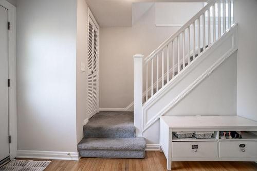 68 Cloverhill Road, Hamilton, ON - Indoor Photo Showing Other Room