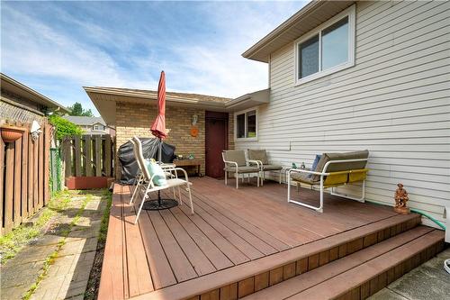 2358 Arnold Crescent, Burlington, ON - Outdoor With Deck Patio Veranda With Exterior