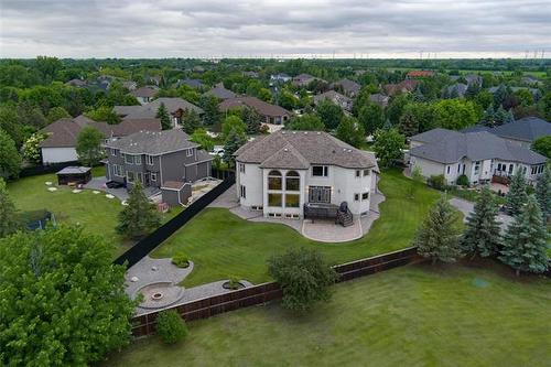 8 Glenwood Way, East St Paul, MB 