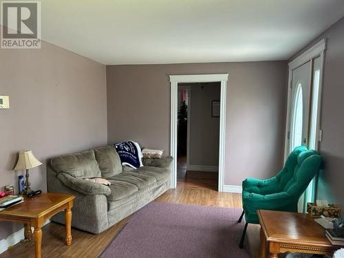 1 Youngs Lane, Stephenville Crossing, NL - Indoor Photo Showing Living Room