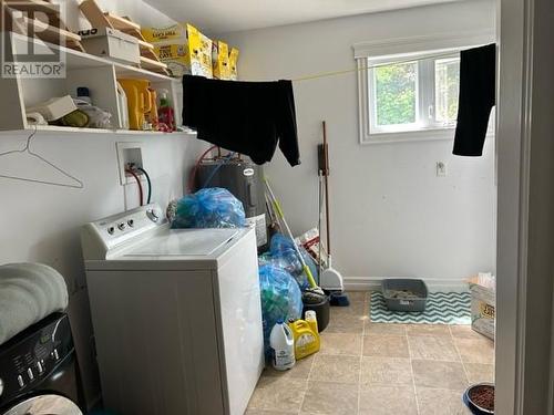 1 Youngs Lane, Stephenville Crossing, NL - Indoor Photo Showing Laundry Room