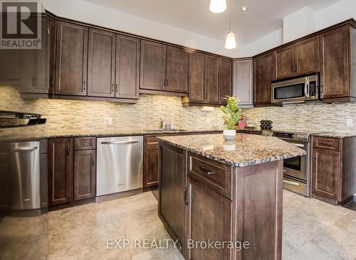 102 - 223 Erb Street W, Waterloo, ON - Indoor Photo Showing Kitchen With Upgraded Kitchen