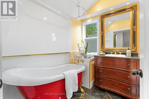 16 Walter Street, Guelph (Two Rivers), ON - Indoor Photo Showing Bathroom