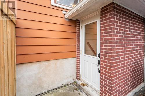 16 Walter Street, Guelph (Two Rivers), ON - Outdoor