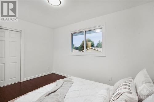 751 Boyle Drive, Woodstock, ON - Indoor Photo Showing Bedroom