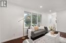 751 Boyle Drive, Woodstock, ON  - Indoor Photo Showing Living Room 