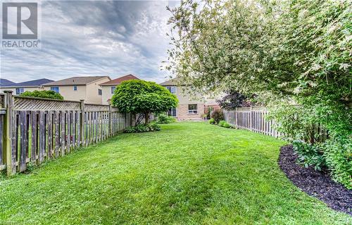 Mature trees and perennial gardens - 531 Commonwealth Crescent, Kitchener, ON - Outdoor