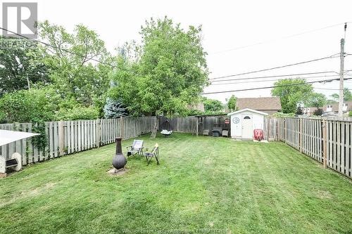 1728 Ford Boulevard, Windsor, ON - Outdoor With Backyard