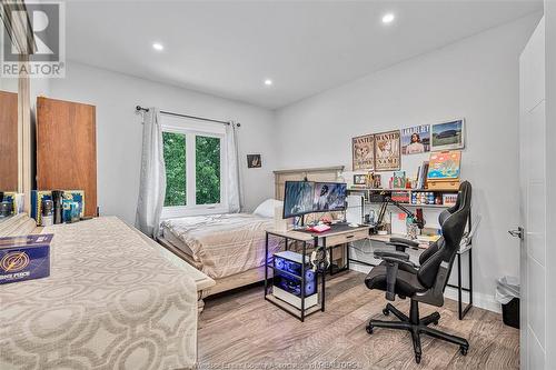 2585 Kenora Street, Windsor, ON - Indoor Photo Showing Bedroom
