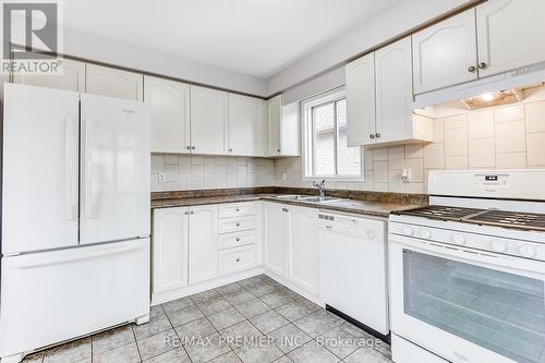 4 Silkwood Crescent, Brampton, ON - Indoor Photo Showing Bathroom