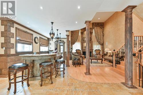 7044 Gablehurst Crescent, Mississauga, ON - Indoor Photo Showing Dining Room