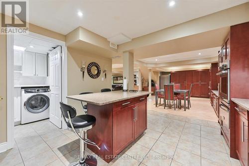 7044 Gablehurst Crescent, Mississauga (Meadowvale Village), ON - Indoor Photo Showing Laundry Room