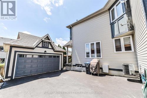 7044 Gablehurst Crescent, Mississauga, ON - Outdoor