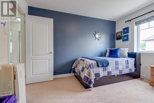 30 Preston Drive, Orangeville, ON - Indoor Photo Showing Bedroom