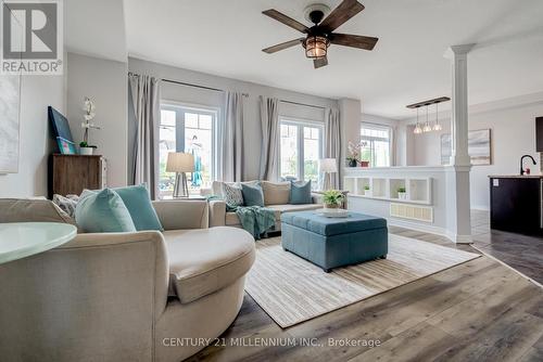 30 Preston Drive, Orangeville, ON - Indoor Photo Showing Living Room