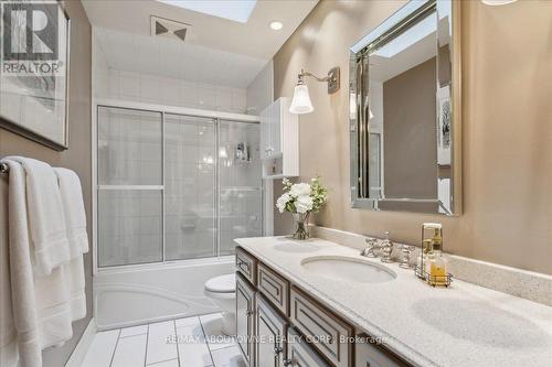 1450 Royal Oaks Road, Mississauga, ON - Indoor Photo Showing Bathroom