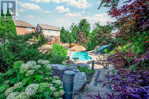 28 Misty Brook Crescent, Brampton, ON - Outdoor With In Ground Pool