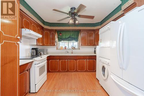 1652 Jane Street, Toronto (Weston), ON - Indoor Photo Showing Laundry Room