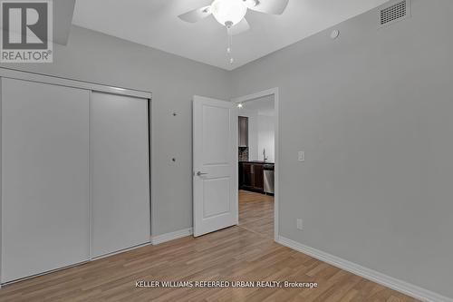 203 - 3563 Lake Shore Boulevard W, Toronto, ON - Indoor Photo Showing Other Room