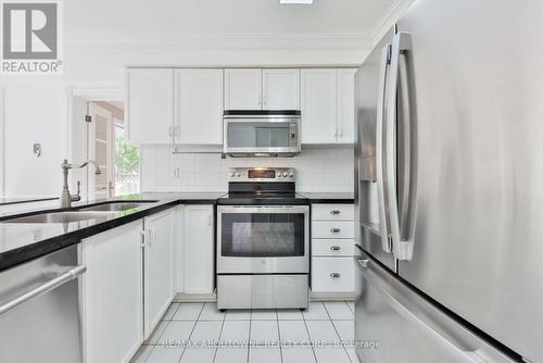 2044 Grand Boulevard, Oakville, ON - Indoor Photo Showing Kitchen With Stainless Steel Kitchen