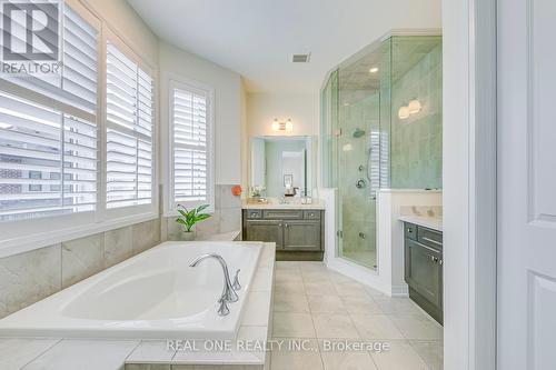 117 Wheat Boom Drive, Oakville, ON - Indoor Photo Showing Bathroom