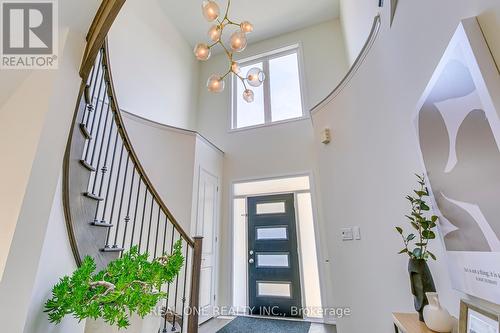 117 Wheat Boom Drive, Oakville, ON - Indoor Photo Showing Other Room