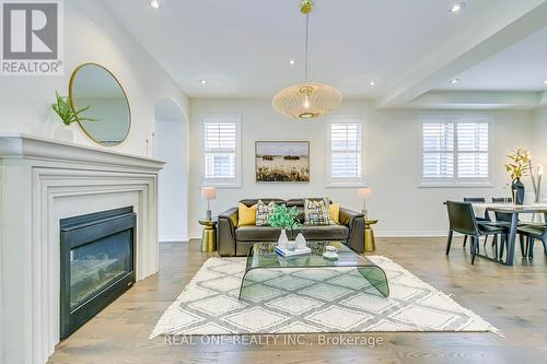 117 Wheat Boom Drive, Oakville, ON - Indoor With Fireplace