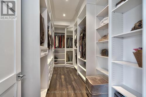 390 Sandhurst Drive, Oakville (Bronte East), ON - Indoor With Storage