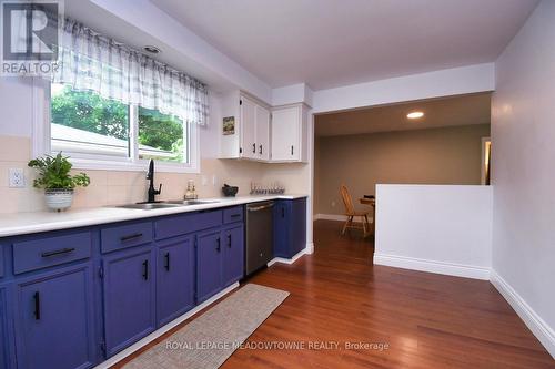 11 Buckingham Street, Brantford, ON - Indoor Photo Showing Kitchen With Double Sink