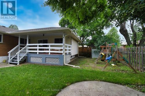 11 Buckingham Street, Brantford, ON - Outdoor With Deck Patio Veranda