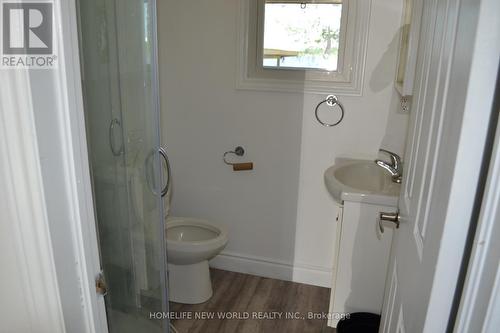 1391 Portage Road, Kawartha Lakes, ON - Indoor Photo Showing Bathroom