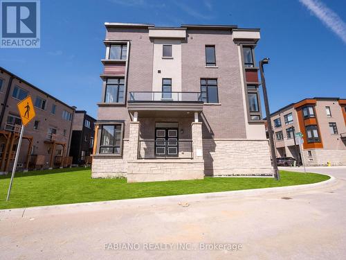 3 Quilico Road, Vaughan (Elder Mills), ON - Outdoor With Facade