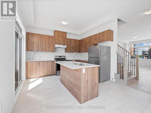 3 Quilico Road, Vaughan (Elder Mills), ON - Indoor Photo Showing Kitchen