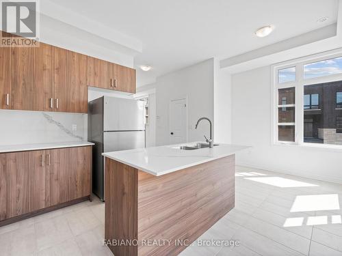 3 Quilico Road, Vaughan (Elder Mills), ON - Indoor Photo Showing Kitchen