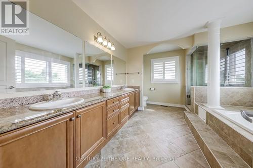 82 Ravine Edge Drive, Richmond Hill, ON - Indoor Photo Showing Bathroom