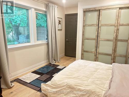 18962 Dufferin Street, King, ON - Indoor Photo Showing Bedroom