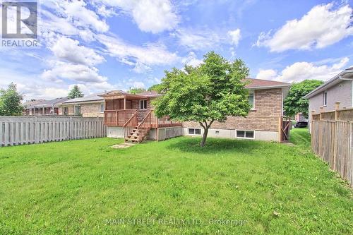 128 Emms Drive, Barrie, ON - Outdoor