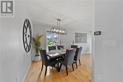 2089 Valleystream Drive, Sudbury, ON - Indoor Photo Showing Dining Room