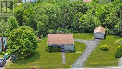 12 Helene Avenue  Dartmouth, NS B2X 1G4