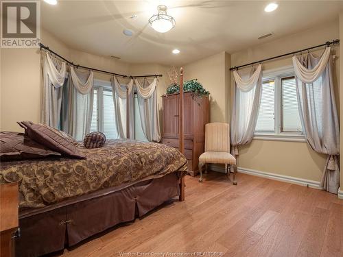 318 Crystal Bay Drive, Amherstburg, ON - Indoor Photo Showing Bedroom