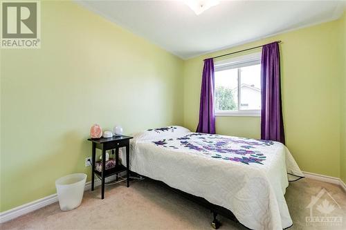 34 Wallsend Avenue, Kanata, ON - Indoor Photo Showing Bedroom