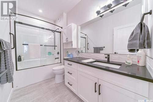 315 3581 Evans Court, Regina, SK - Indoor Photo Showing Bathroom
