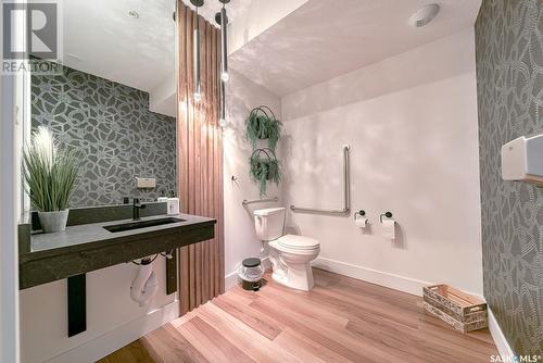 315 3581 Evans Court, Regina, SK - Indoor Photo Showing Bathroom