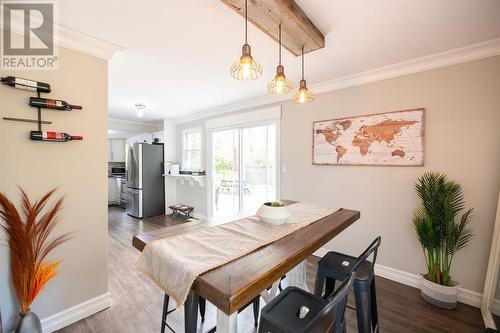 1568 Mallah Drive, Sarnia, ON - Indoor Photo Showing Dining Room