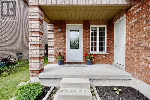 30 Red Oak Drive, Barrie, ON - Outdoor