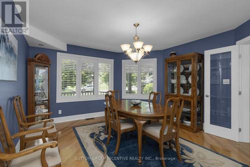 61 Highland Drive, Oro-Medonte, ON - Indoor Photo Showing Dining Room