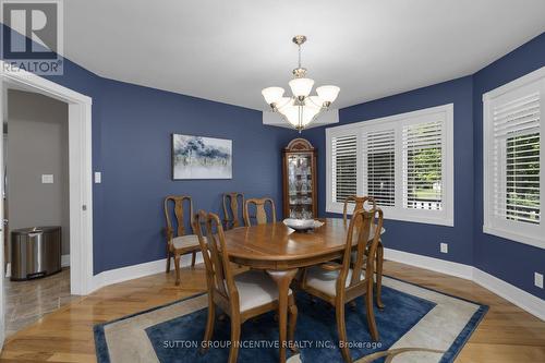 61 Highland Drive, Oro-Medonte, ON - Indoor Photo Showing Dining Room